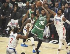 开云体育平台APP-快船力克绿军，乔治卓越表现砍下30分