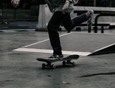 开云体育平台APP-从特兰加雄狮到亚平宁风暴，塞内加尔式坚韧如何映射意甲焦点战的战术革命