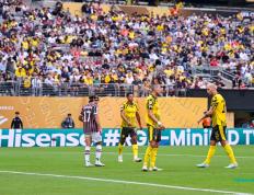 开云官网-胜局紧逼，球队精彩表现打动万千球迷的简单介绍