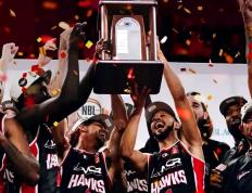 开云APP-凯尔特人主场大胜老鹰，取得五连胜的简单介绍