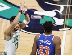 开云体育中国-包含沃克狂砍分，凯尔特人完成惊天逆转！的词条