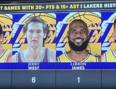 开云体育app-骑士击败篮网，詹皇高效率砍下三双