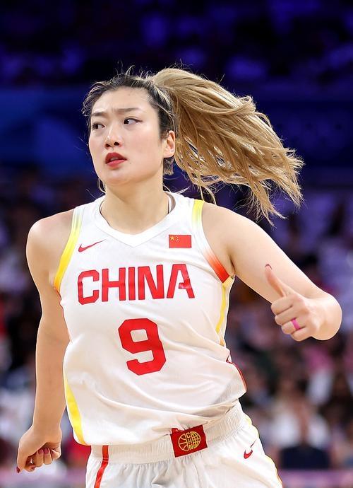 开云体育平台APP-青岛女篮逆风破浪，誓胜强敌