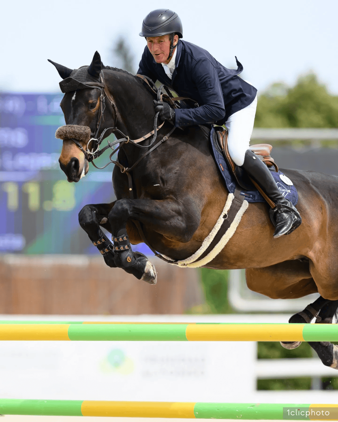 开云体育官网-西班牙马术选手高难度表现，获得铜牌
