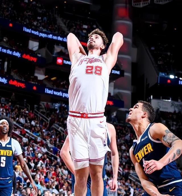 开云体育APP下载-火箭队主力受伤情况不容乐观，球队备战受阻