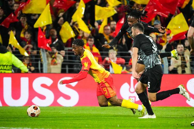 开云官方app入口-关于弗赖堡战胜竞争对手，展现出强大实力的信息