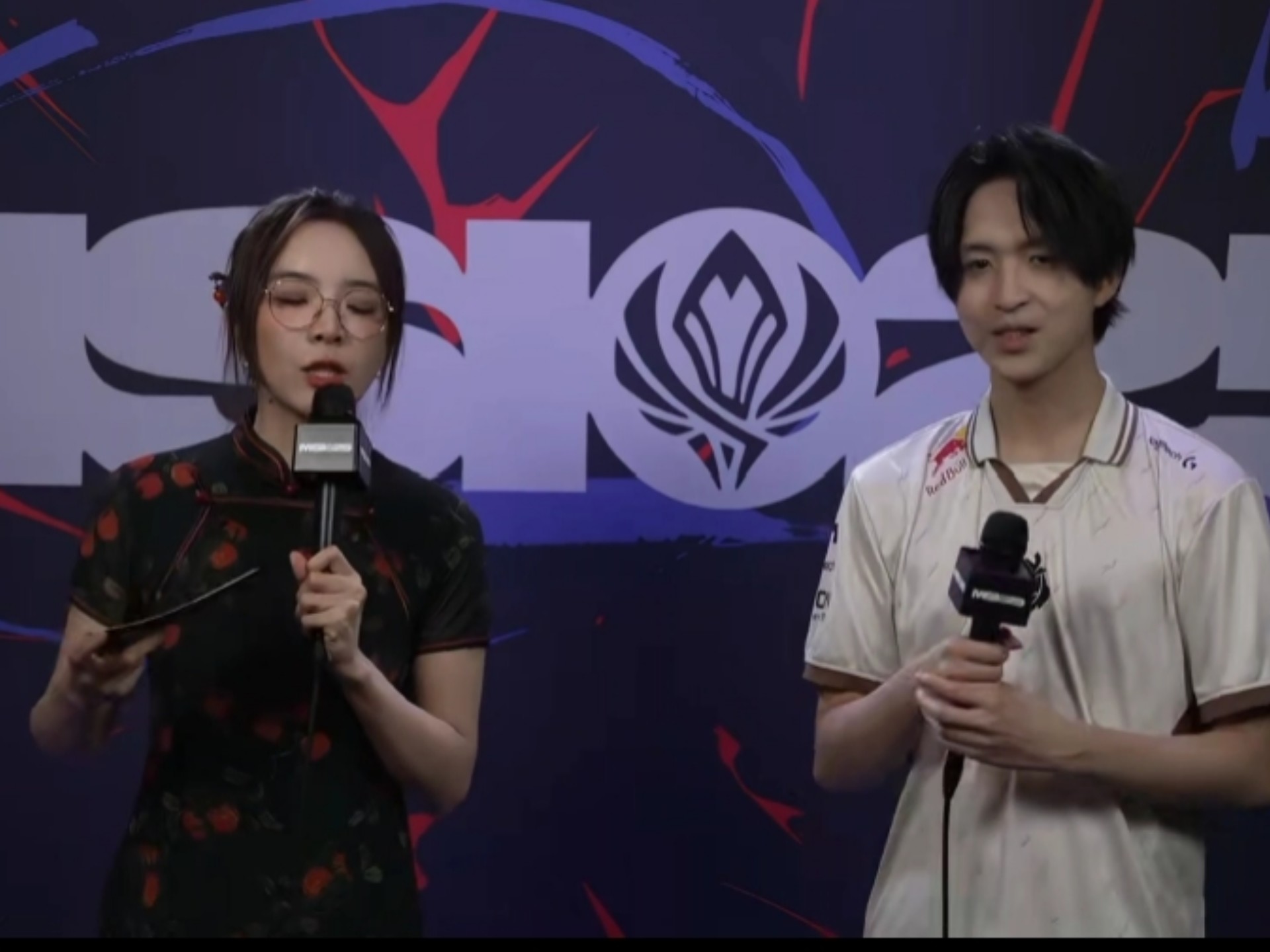 开云官网-FLY轻取CLG，Hanssama线上压制力十足顶尖较量全球总决赛，点燃全场激情的简单介绍