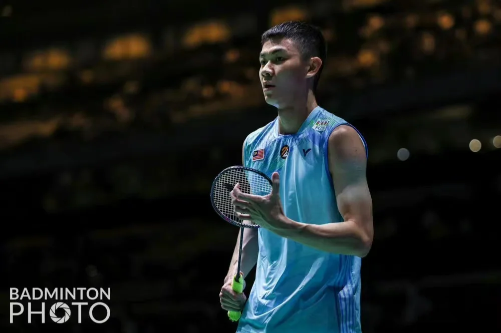 开云体育app-关于PSG翻盘100T，Lehends关键团战开团秒人焦点之战淘汰赛，点燃全场激情的信息