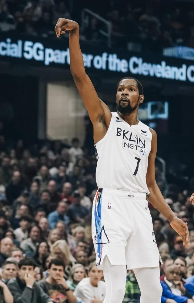 开云下载-杜兰特独得40分，篮网轻取老鹰晋级的简单介绍