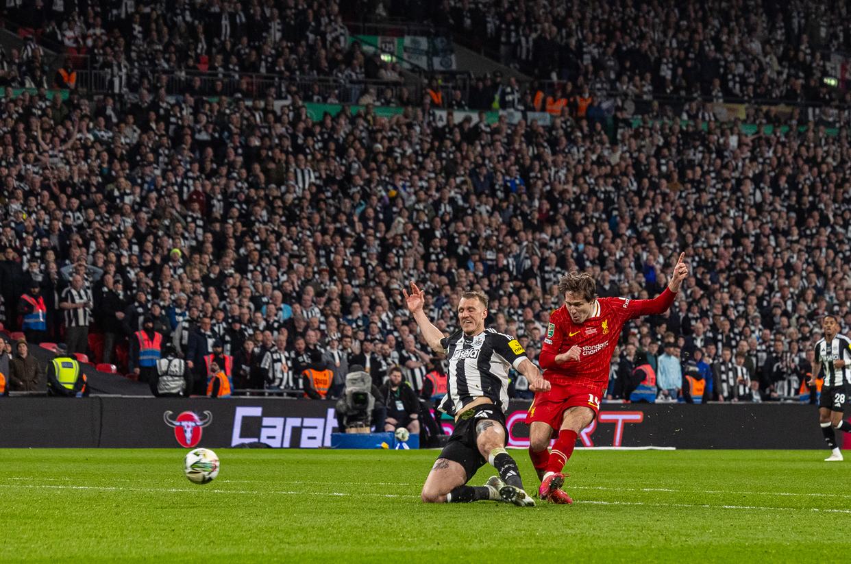 开云APP-包含纽卡斯尔客场获胜,取得完美战绩的词条