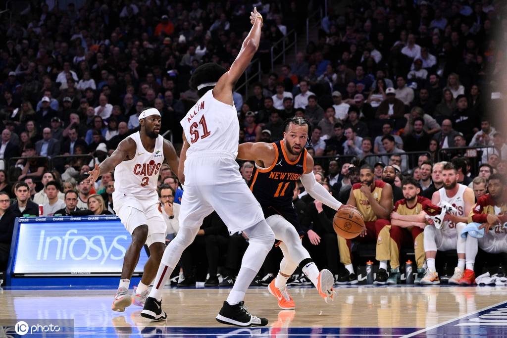 开云体育平台APP-尼克斯不敌骑士,连胜被终结