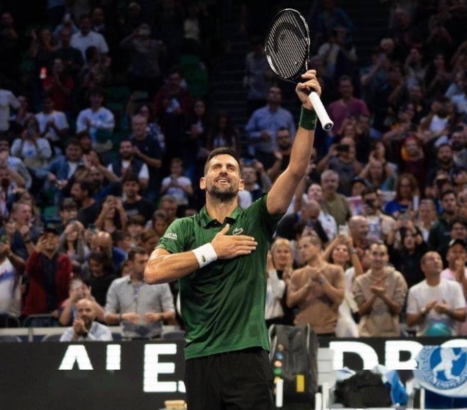 开云体育下载-美网鏖战温网,德约科维奇扛起全队