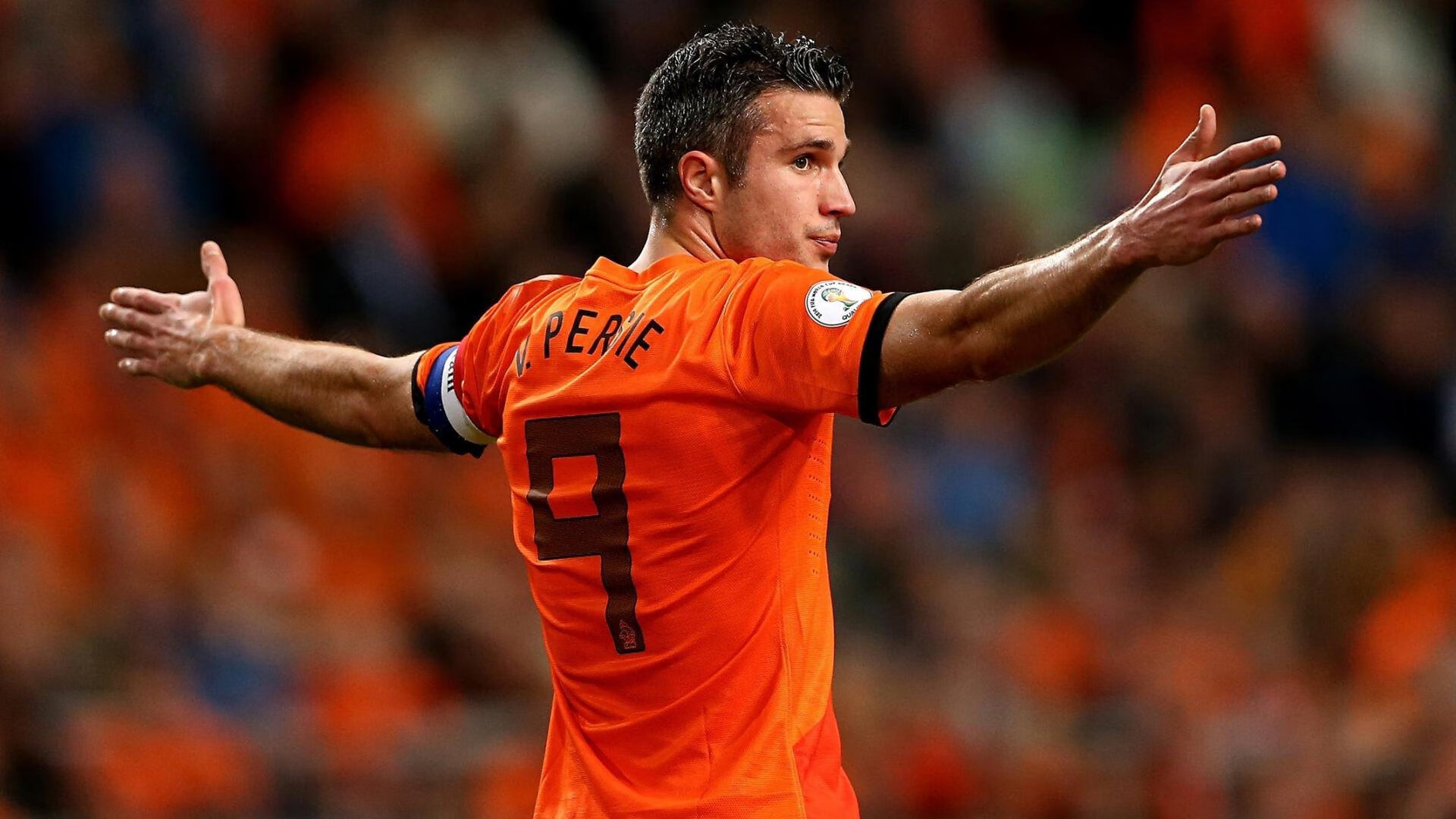 开云APP-橘色烈焰灼烧黄金一代,皮克三次关键封堵奠定胜局